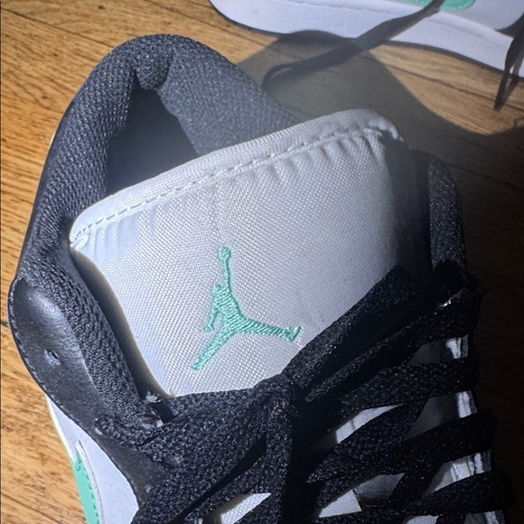 Jordan Black and White Sneakers - Picture 5 of 7